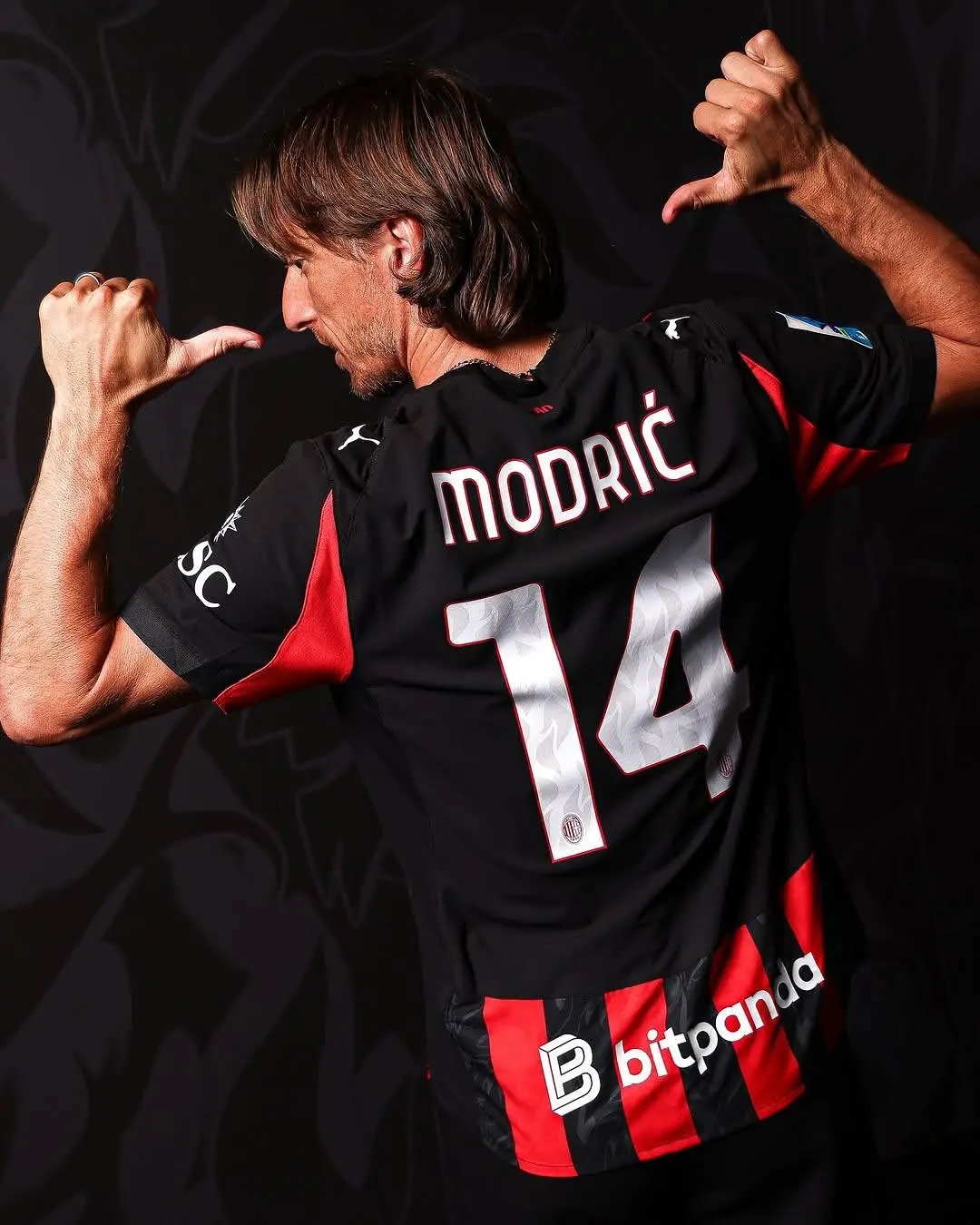 阿莱格里执教AC米兰时隔10年重返米兰执教的简单介绍  第1张