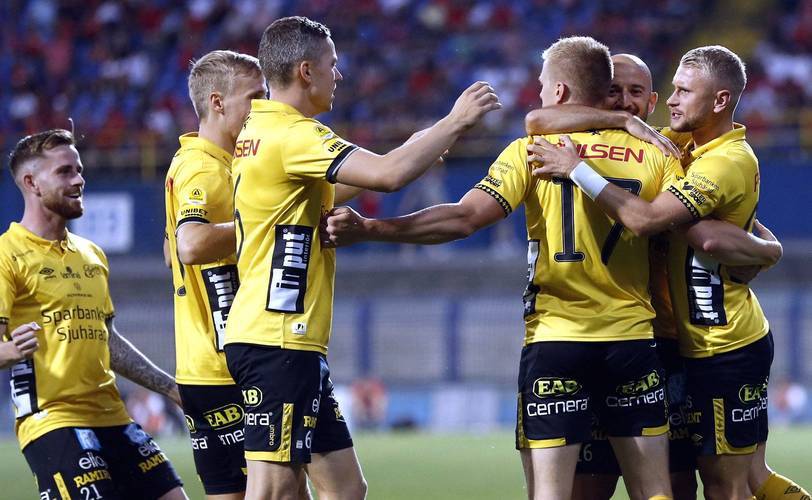 球员工会支持特尔施特根与巴萨矛盾进一步激化的简单介绍  第2张