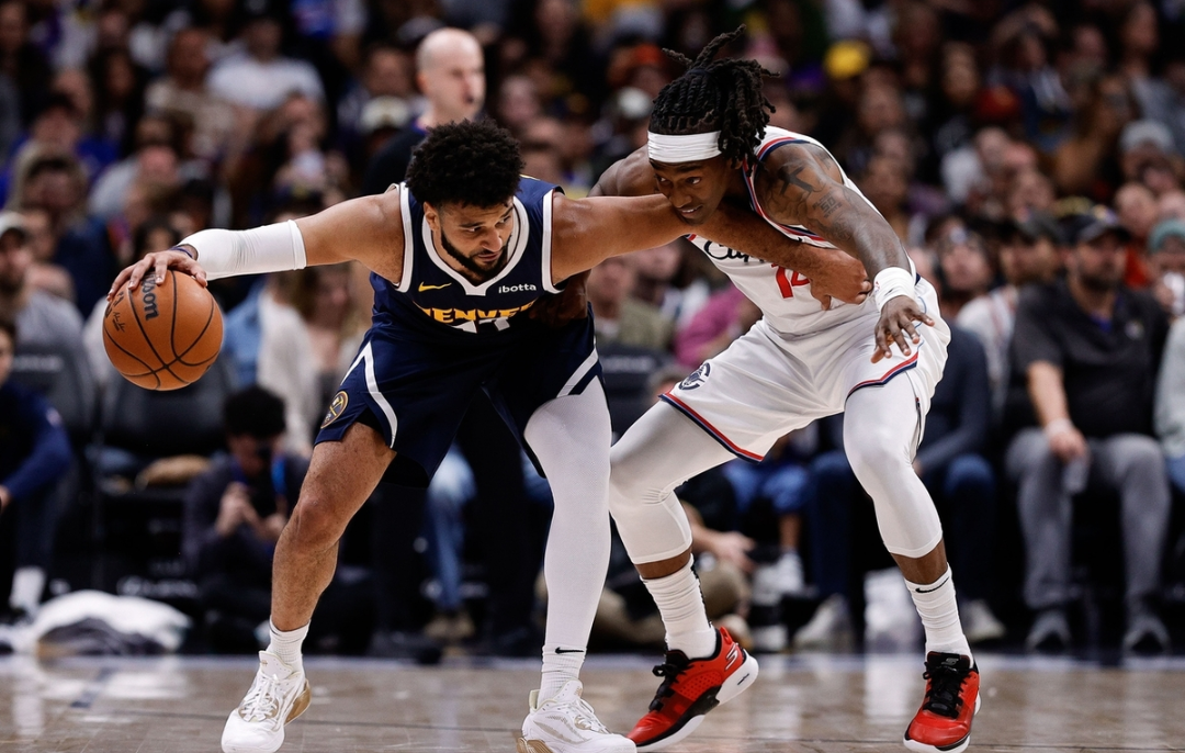 NBA常规赛掘金客场123-112轻取森林狼约基奇25+12+8穆雷25分