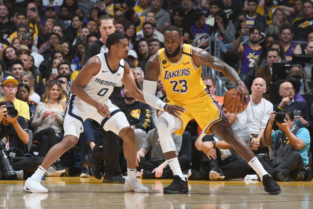 NCAA:加州大学河滨分校VS格兰布林大学的简单介绍  第2张