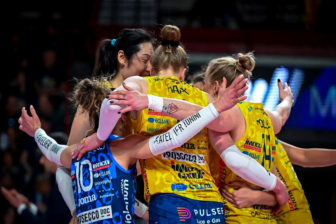 哥斯甲女：希雷迪亚诺女足VS波科西女足的简单介绍  第2张