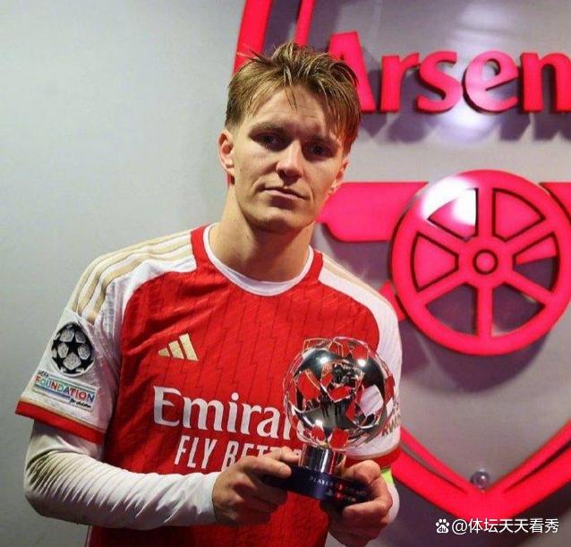 厄德高因肩伤离场恐缺席多场关键战的简单介绍 第1张 厄德高因肩伤离场恐缺席多场关键战的简单介绍 第1张