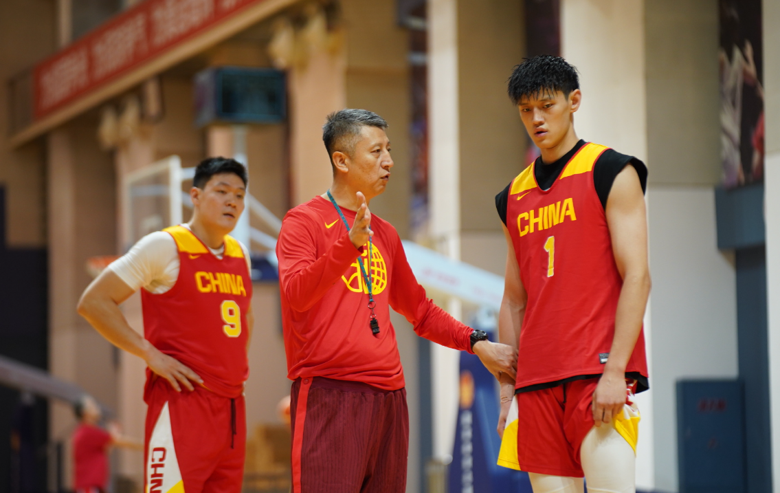 包含韩国男篮大胜关岛男篮晋级八强战将对阵中国男篮的词条  第2张