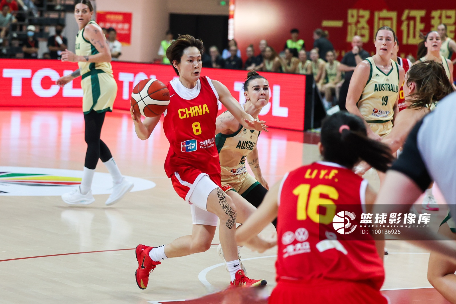 意女篮:布里夏女篮VS布里女篮的简单介绍  第2张