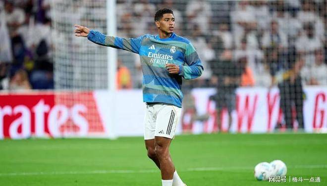 曝贝林厄姆即将接受肩部手术无缘新赛季首战的简单介绍 第2张 曝贝林厄姆即将接受肩部手术无缘新赛季首战的简单介绍 第2张