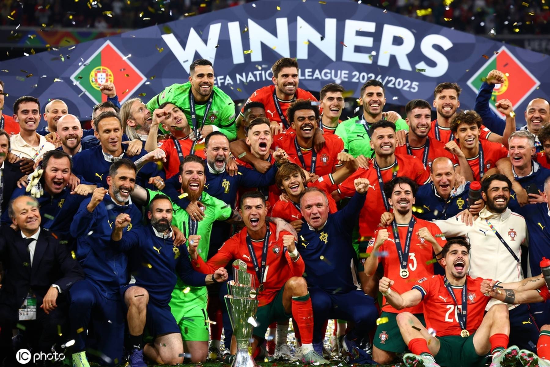 C罗助葡萄牙队4进欧国联决赛打进关键进球 第1张 C罗助葡萄牙队4进欧国联决赛打进关键进球 第1张