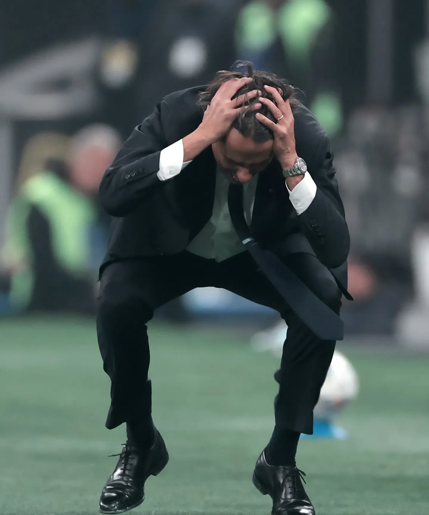 关于楚阿梅尼预计因伤缺席三周球员遭遇肌肉伤势的信息 第1张 关于楚阿梅尼预计因伤缺席三周球员遭遇肌肉伤势的信息 第1张