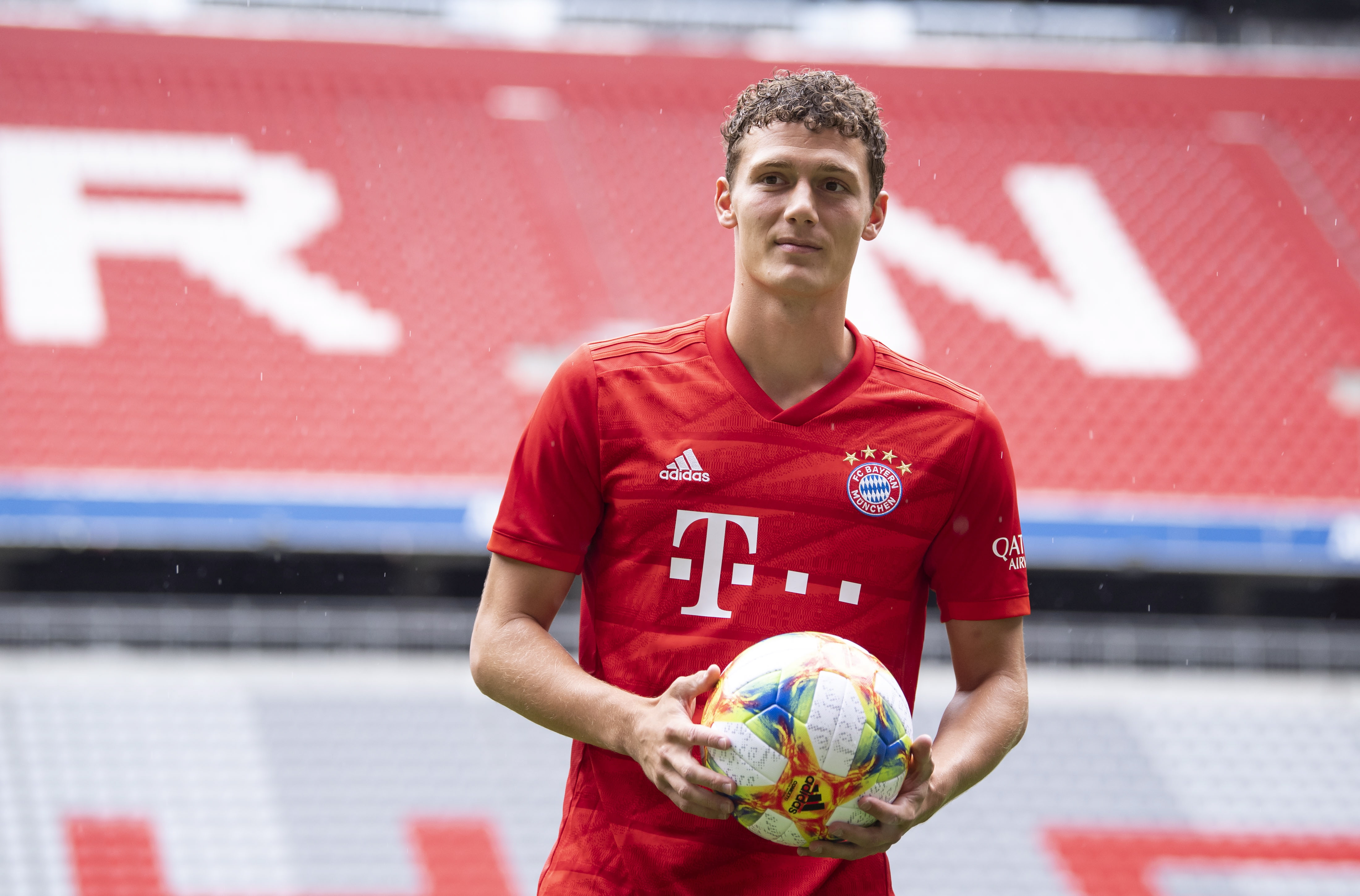 关于帕瓦尔加盟马赛原因与拉比奥特有关帕瓦尔压哨加盟马赛的信息  第2张