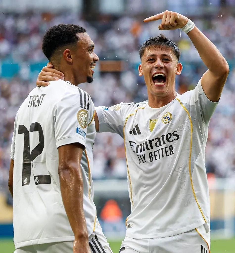 包含塞尔：三前锋的取舍给阿隆索带来压力皇马惨败巴黎的词条  第2张