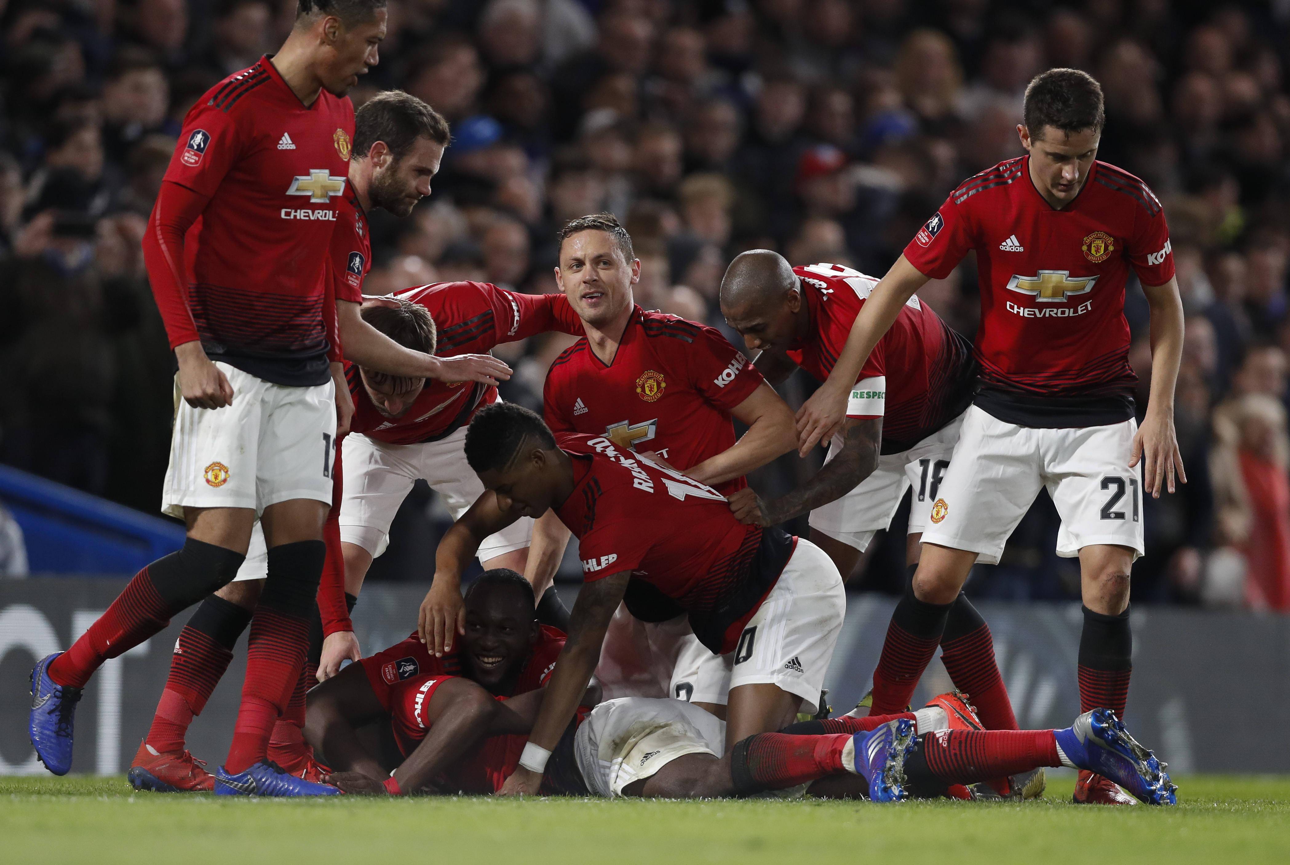 维拉关注加纳乔曼联边锋未来去向成谜的简单介绍  第1张