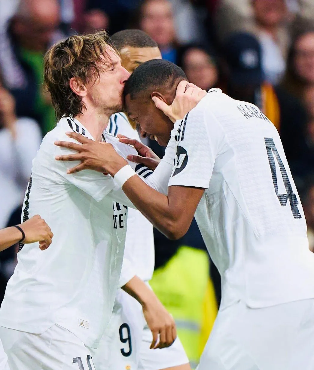 罗乙：图纳里VS特尔古穆列什的简单介绍  第1张