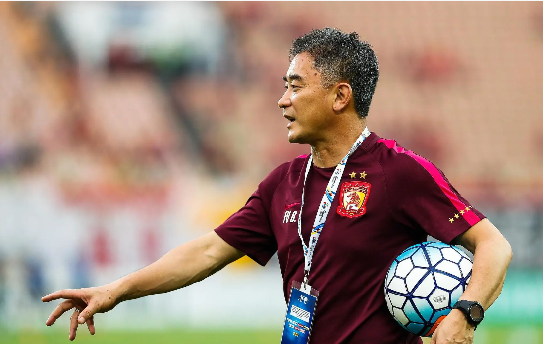 关于曝有足球自媒体博主申请竞聘国足帅位门槛极高的信息  第2张