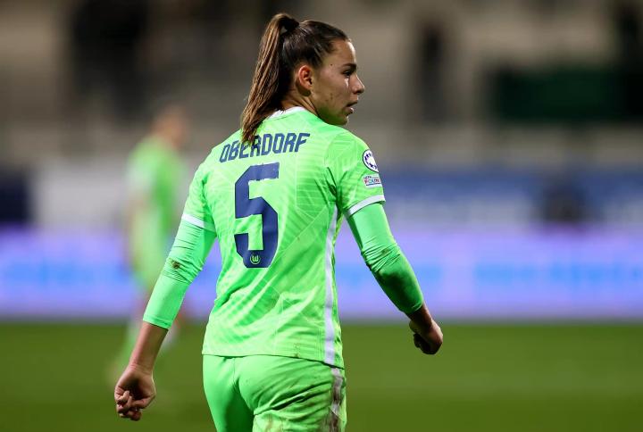 白俄超女：白俄罗斯女足U19VS佐卡BDU女足的简单介绍  第2张