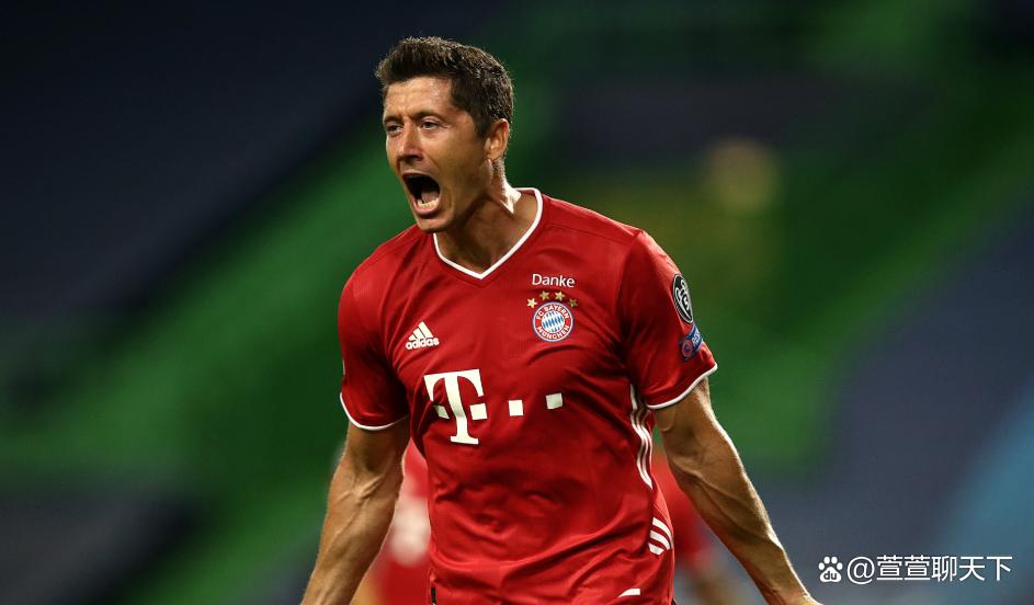 莱万宣布退出国家队与主帅矛盾激化的简单介绍  第1张