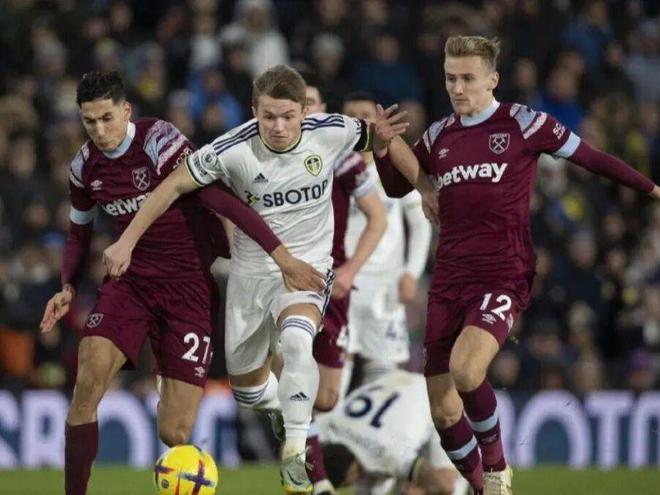 包含英超利兹联VS西汉姆联预测前瞻两队苦苦挣扎的词条