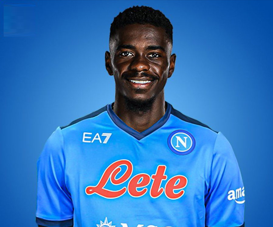 乌德勒支官宣签下多特前锋阿莱双方签约至2026年的简单介绍  第1张