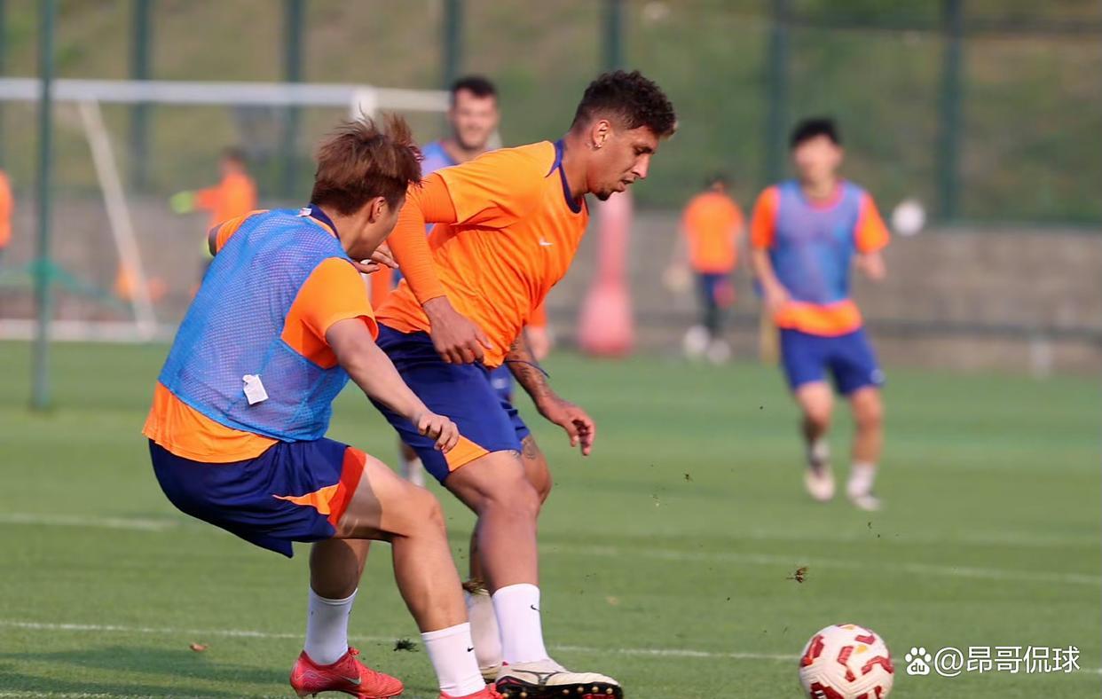 包含克雷桑享受顶薪心思没完全放球场上山东泰山希望他重新审视自己的词条 第1张 包含克雷桑享受顶薪心思没完全放球场上山东泰山希望他重新审视自己的词条 第1张