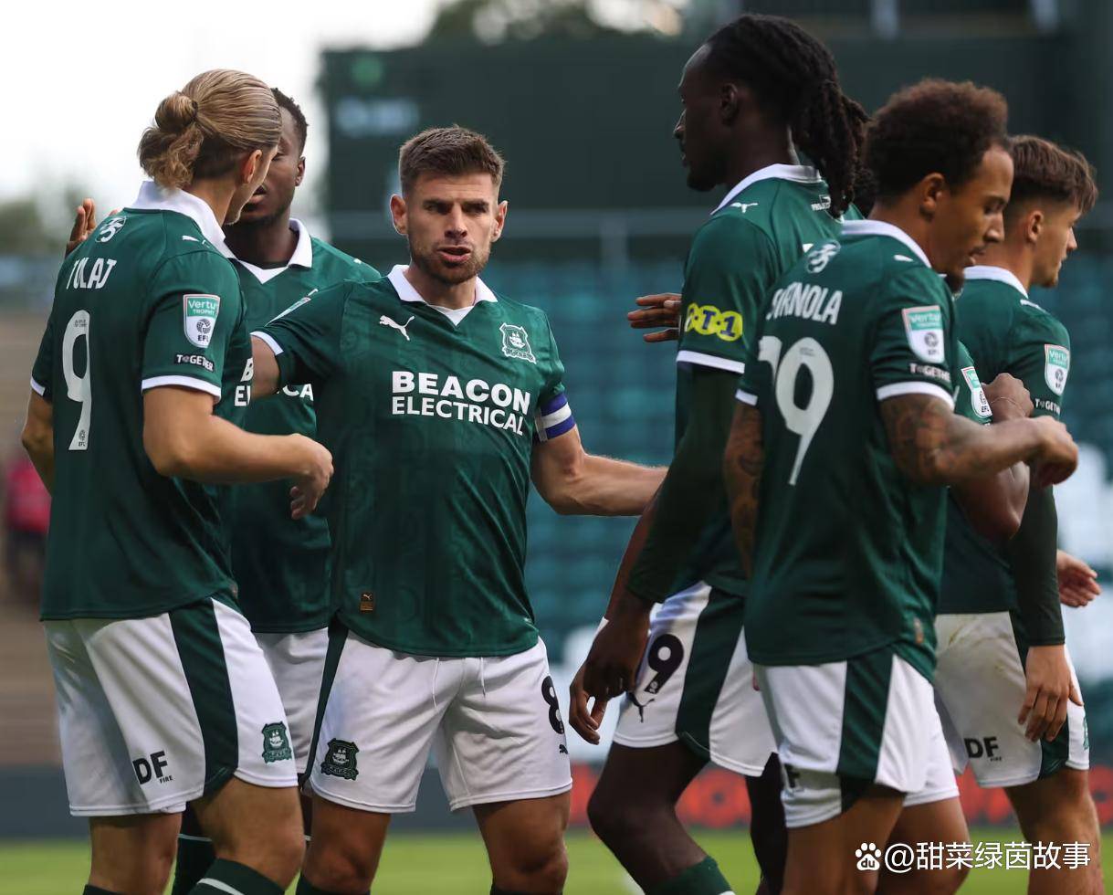 英甲:彼得堡联VS斯托克港 第1张 英甲:彼得堡联VS斯托克港 第1张