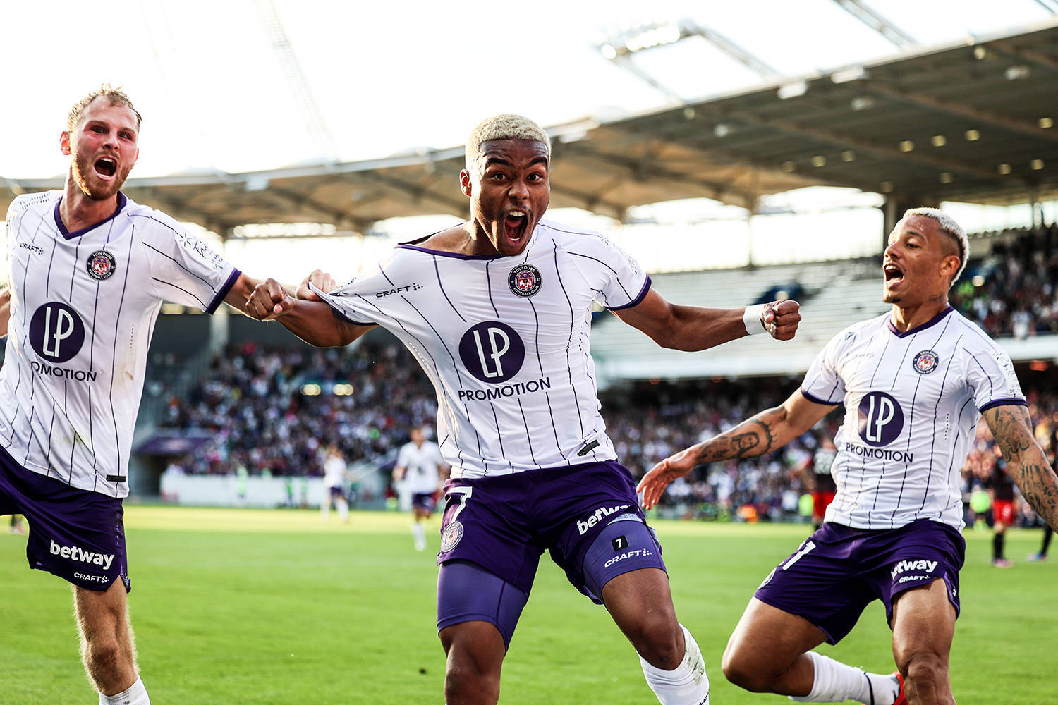 法甲：图卢兹VS昂热  第2张