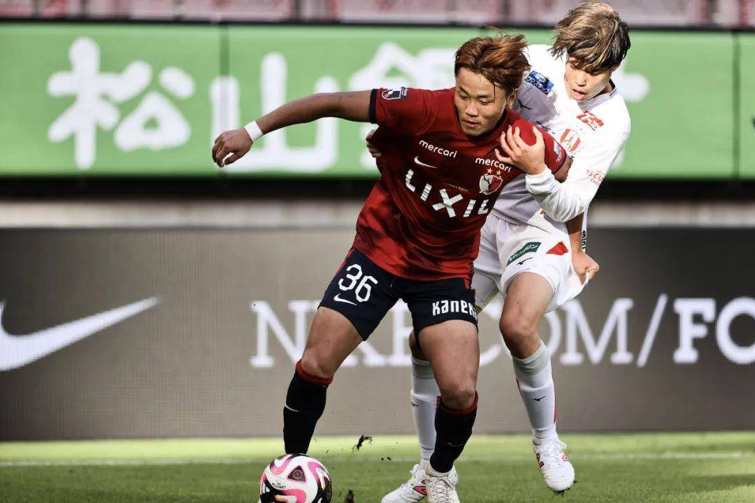 关于日职联京都不死鸟vs鹿岛鹿角前瞻分析双方迎来争冠关键战的信息  第2张