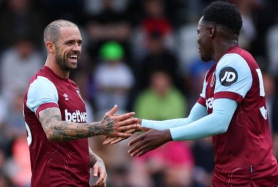 关于西汉姆联球迷呼吁抵制比赛抗议管理层不满管理层球迷的信息 第1张 关于西汉姆联球迷呼吁抵制比赛抗议管理层不满管理层球迷的信息 第1张