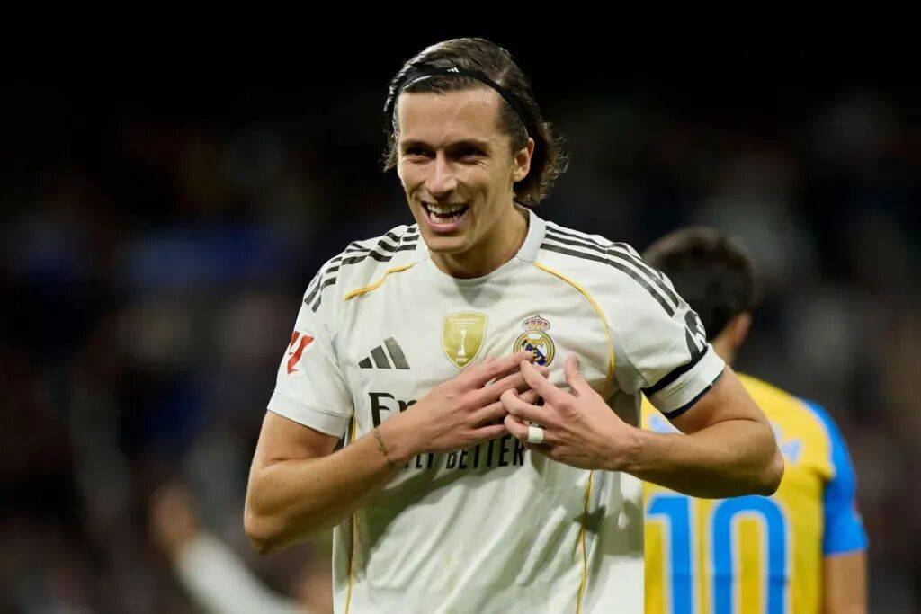 曝米兰曾接近签皇马后卫福特亚球员选择与皇马续约的简单介绍 第2张 曝米兰曾接近签皇马后卫福特亚球员选择与皇马续约的简单介绍 第2张