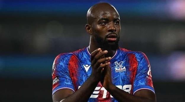 关于希勒评本轮英超最佳阵容多库、巴拉德入选的信息 第2张 关于希勒评本轮英超最佳阵容多库、巴拉德入选的信息 第2张