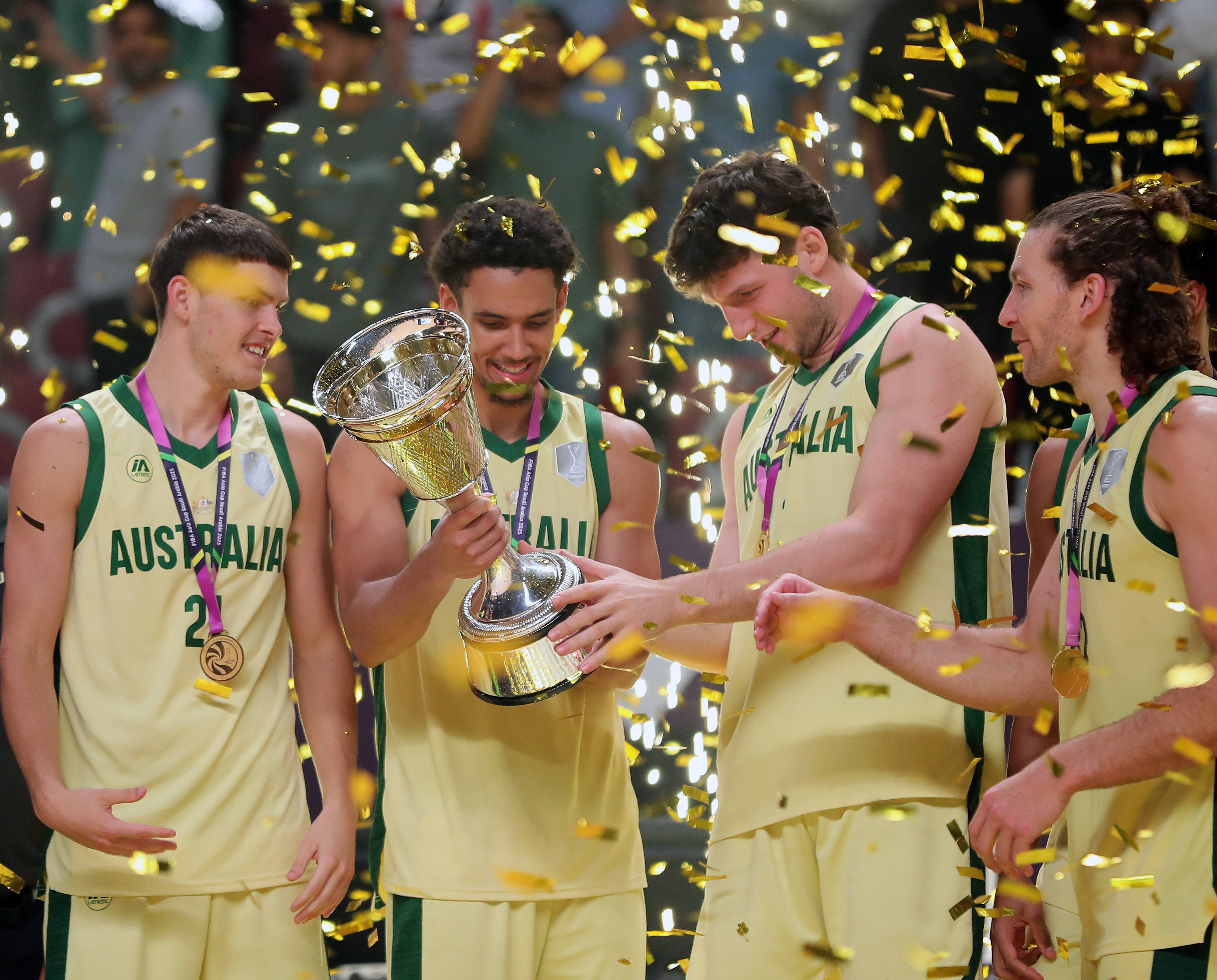 关于FIBA公布男篮亚洲杯实力排名澳大利亚排名第一中国男篮位列第四的信息  第2张