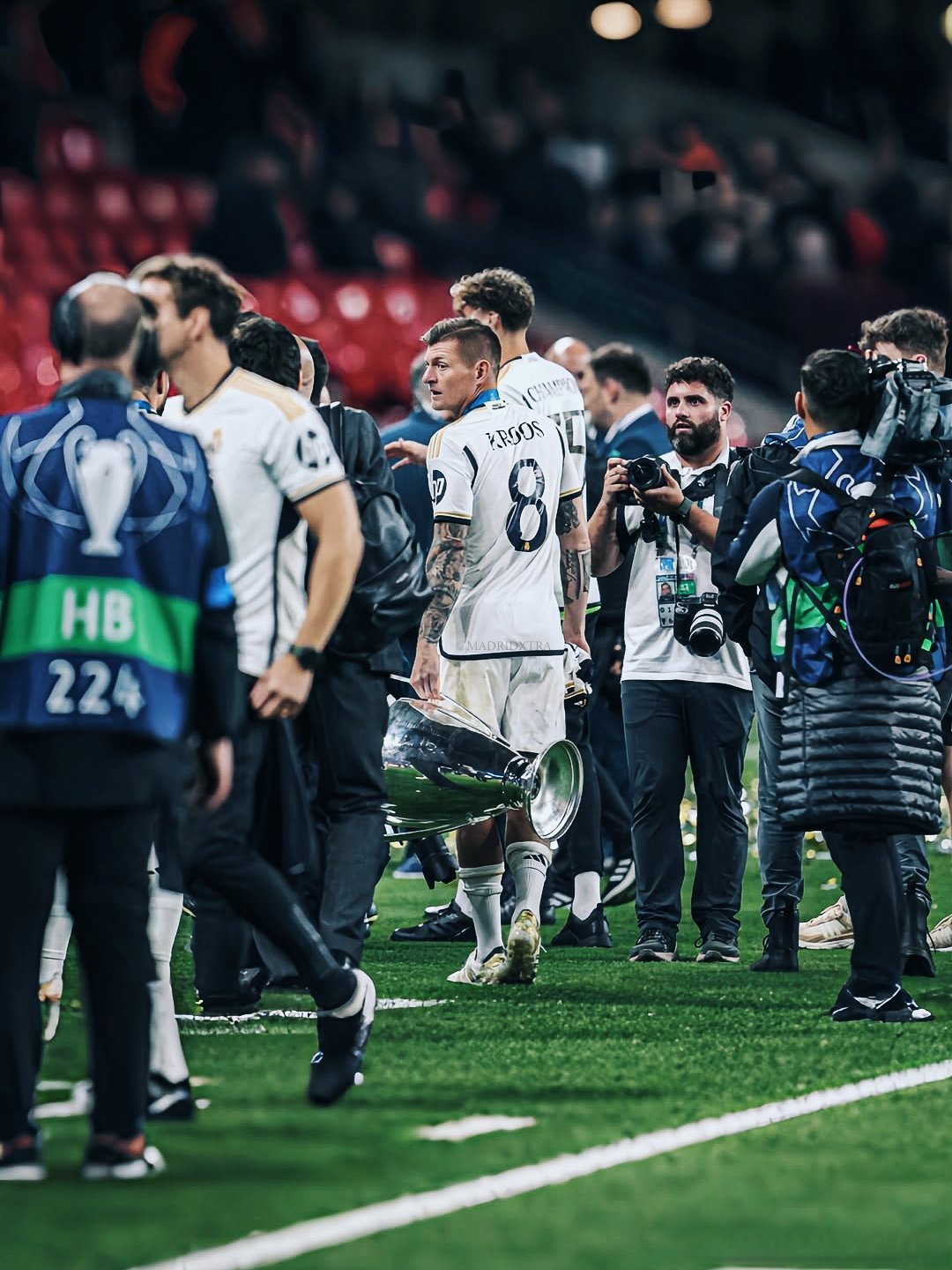 关于皇马官宣巴斯克斯正式离队明日将举行告别仪式的信息 第1张 关于皇马官宣巴斯克斯正式离队明日将举行告别仪式的信息 第1张