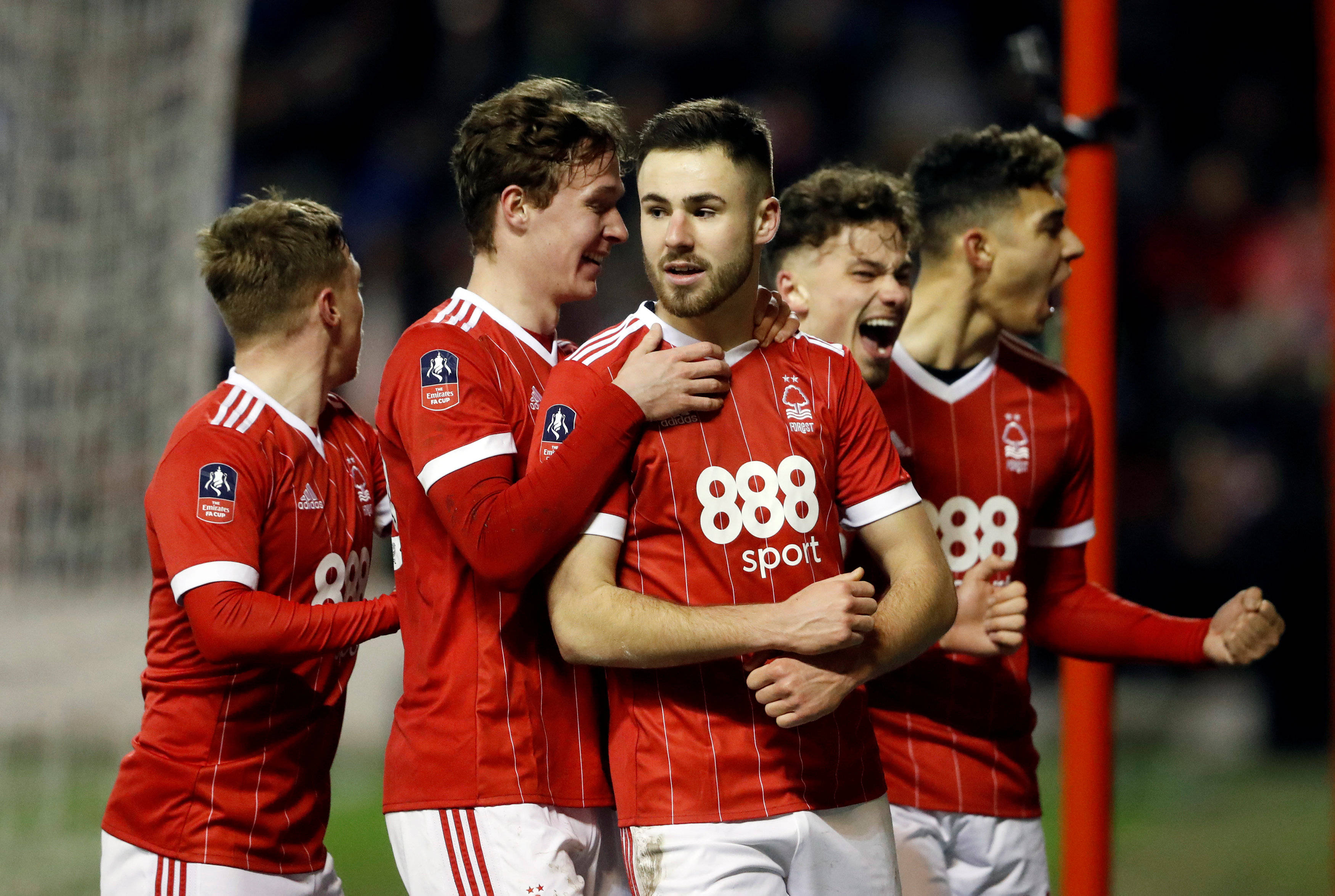 关于英超诺丁汉森林3-1利兹联桑加雷、吉布斯-怀特破门安德森点射建功的信息  第2张