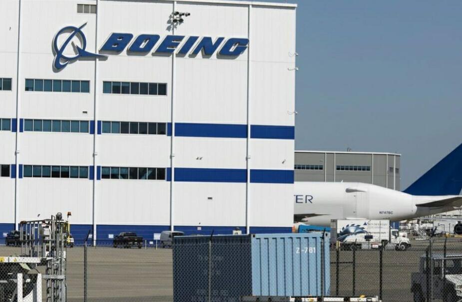 阿德耶米被指持有非法武器将面临巨额罚款的简单介绍  第1张