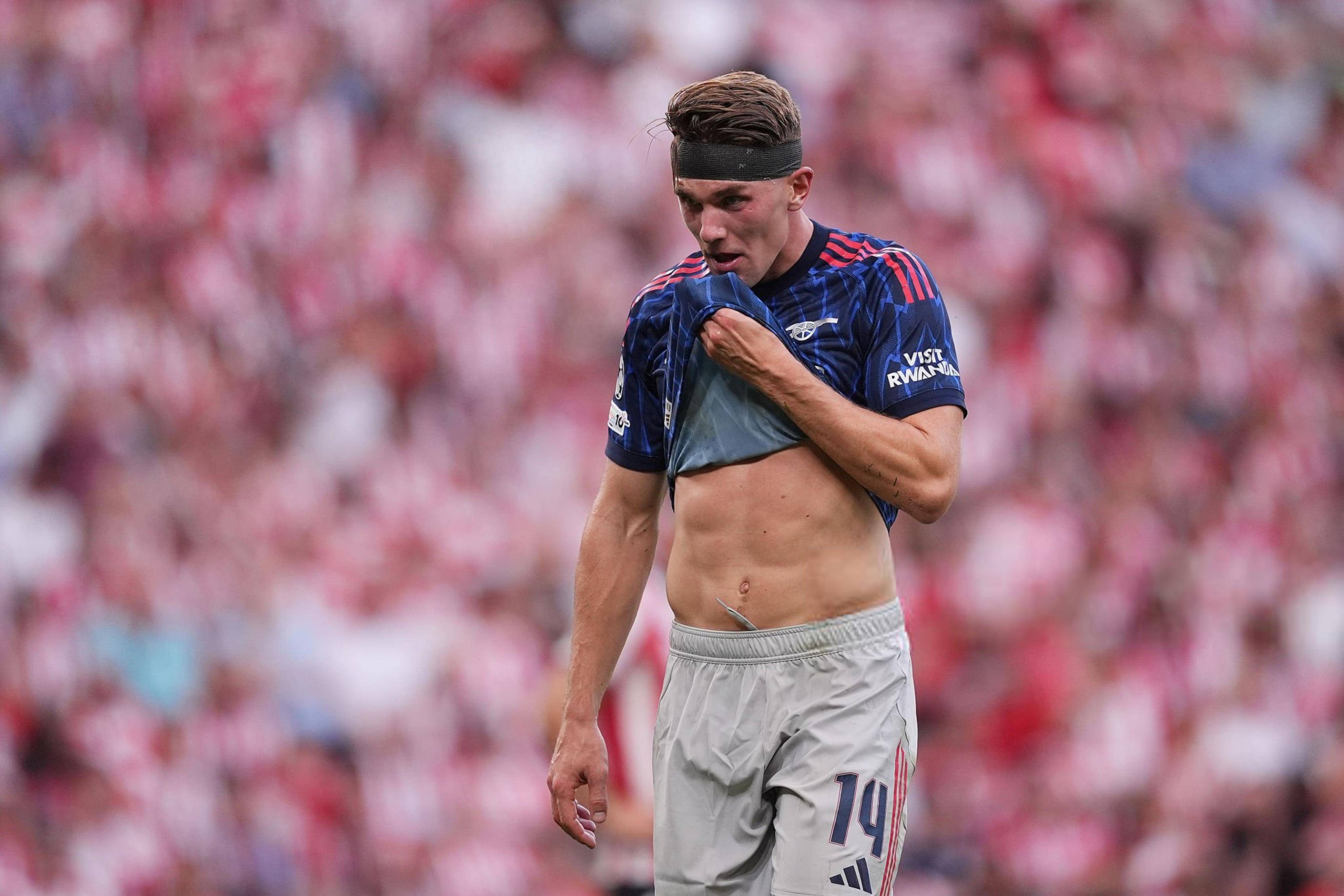 水晶宫主帅：埃泽将离开不意外球员转会阿森纳的简单介绍  第1张