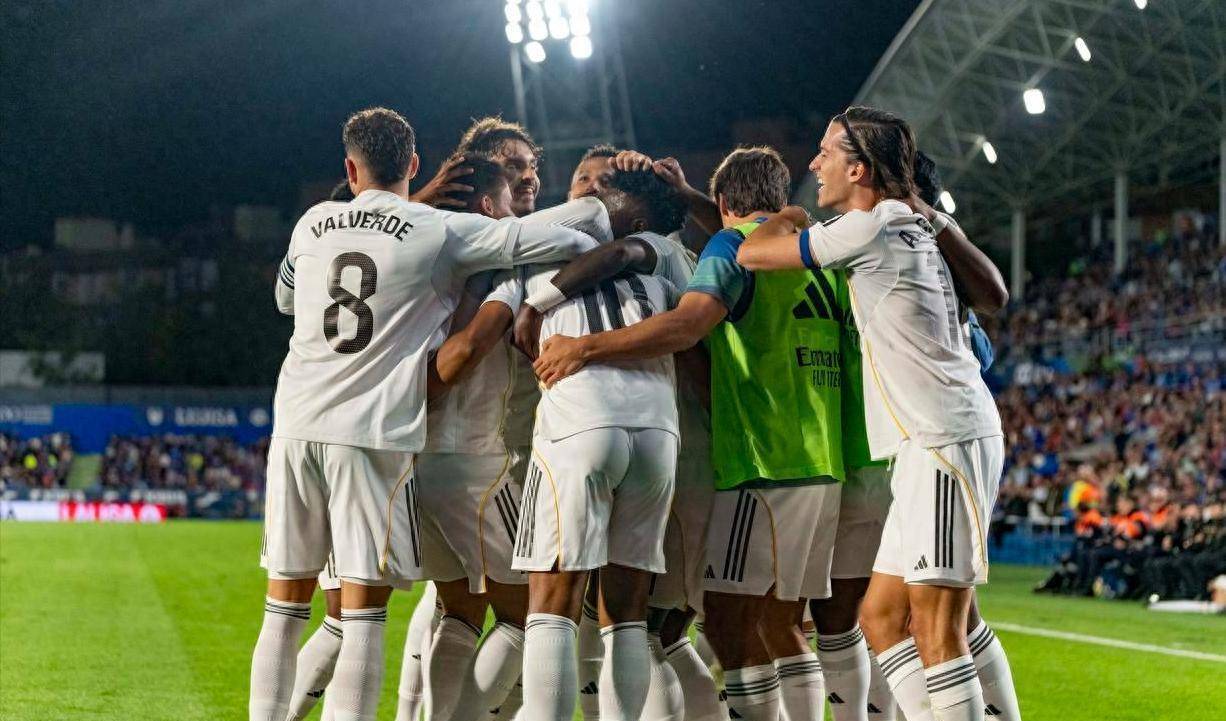 包含媒体：皇马惨败巴黎还是失衡惹的祸缺少克罗斯替身的词条  第1张