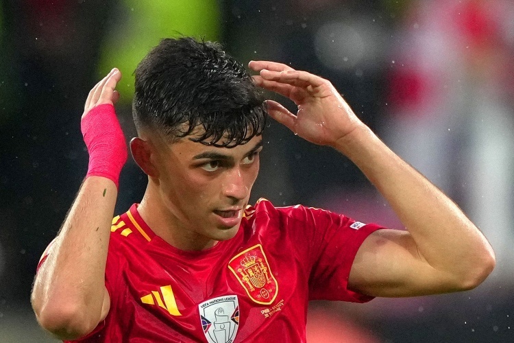 巴萨旧将佩雷斯被狗咬已被送往医院进行治疗的简单介绍