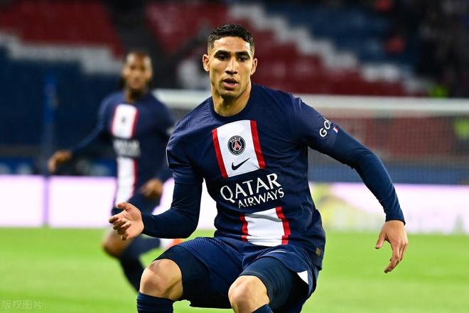 阿什拉夫正常参加大巴黎夏训被指控性侵的他目前很冷静的简单介绍