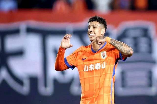 9岁小将被鲁能泰山足校选中教练们盛赞这孩子天生就适合当守门员的简单介绍  第1张