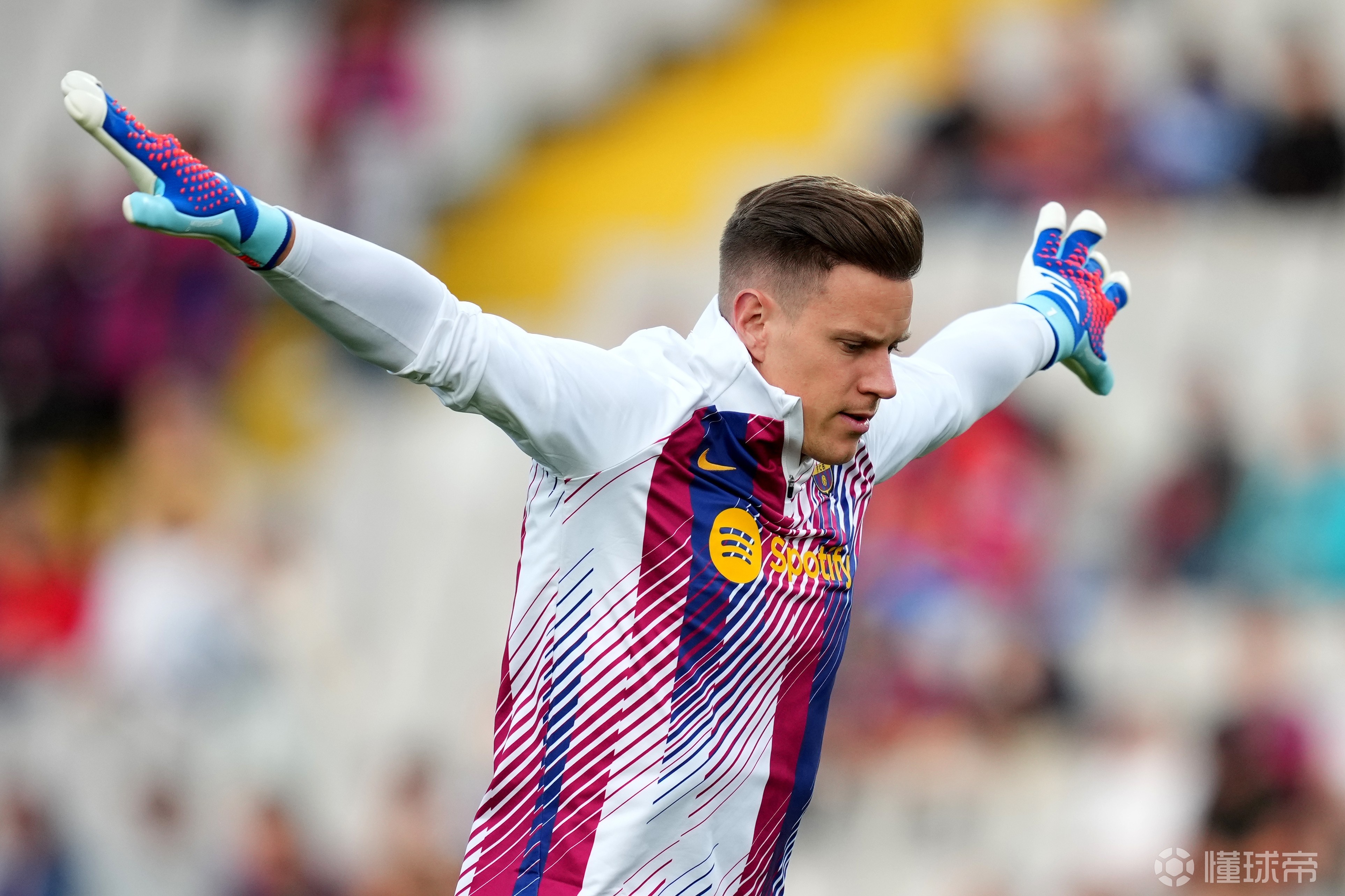 特尔施特根接受腰部手术巴萨想甩掉昔日门神德国队前景也难言乐观的简单介绍  第1张