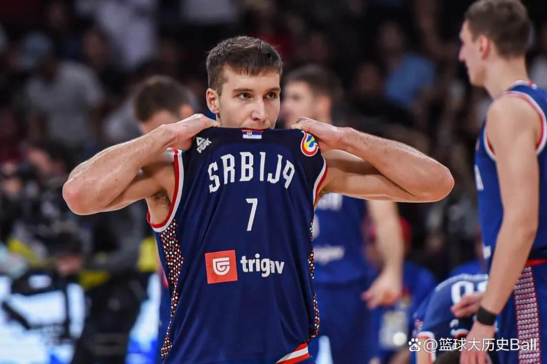 博格丹返回洛杉矶治疗确诊腿筋撕裂