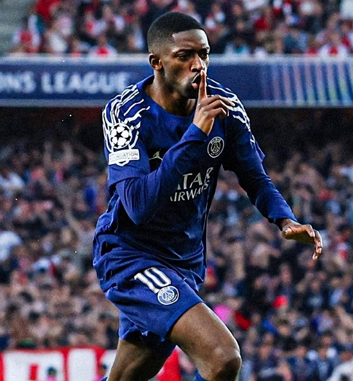 登贝莱手捧欧冠大耳朵杯看法网巴黎夺得欧冠的简单介绍