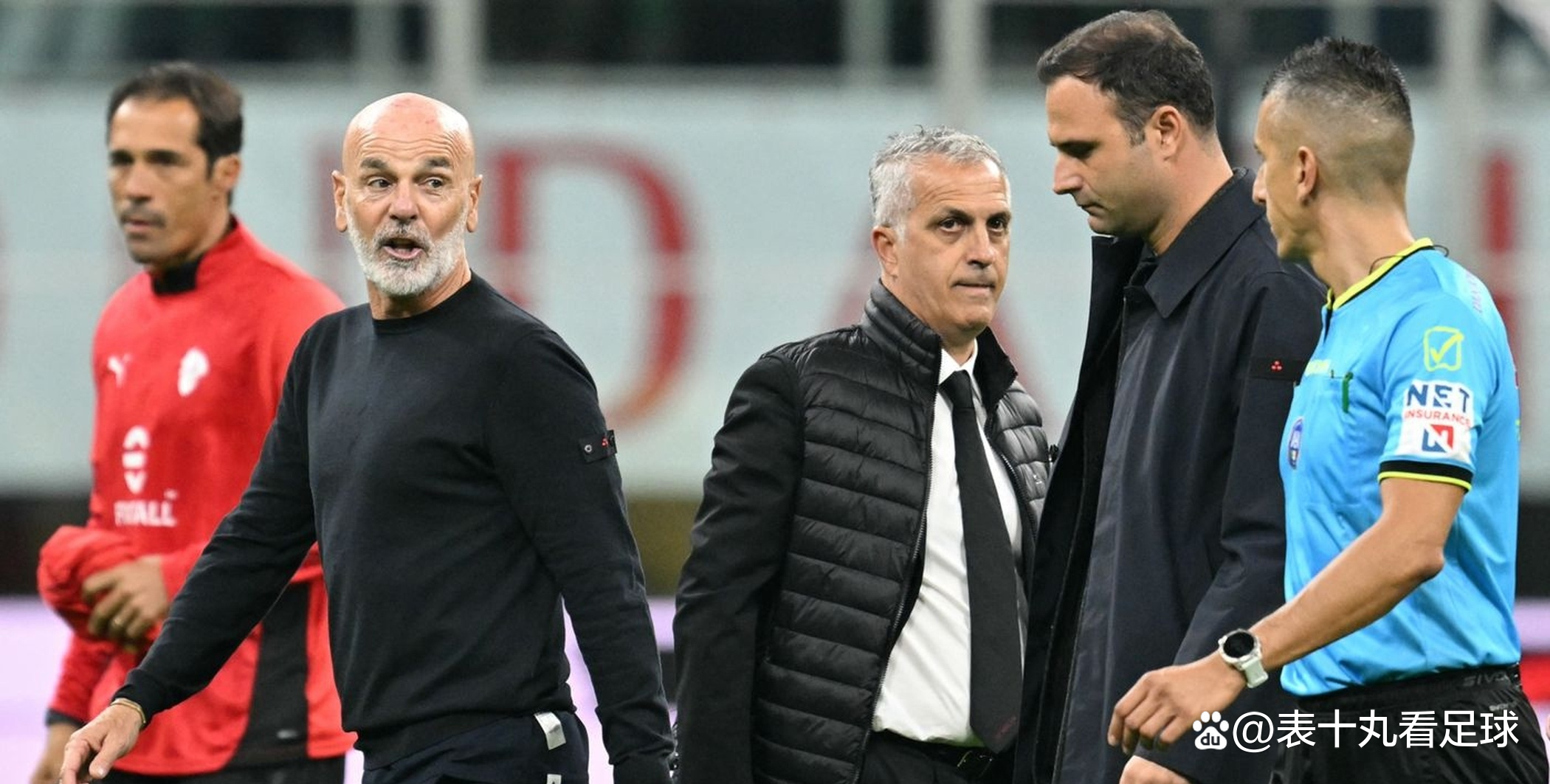 包含佛罗伦萨主教练皮奥利下课本赛季带队意甲前10轮未尝胜绩的词条