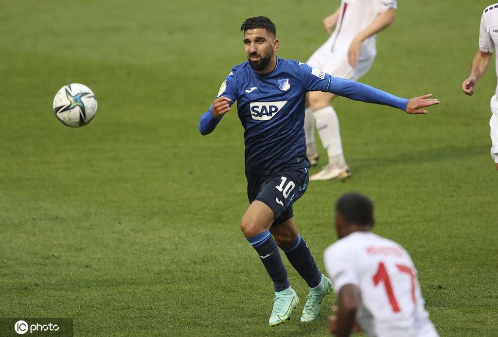 曹法尔将加盟霍芬海姆目前已经在德国进行了体检的简单介绍