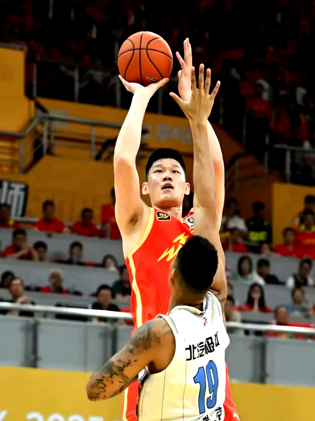 关于亚洲杯中国男篮90-68力克约旦男篮程帅澎20分胡金秋13+11的信息  第1张