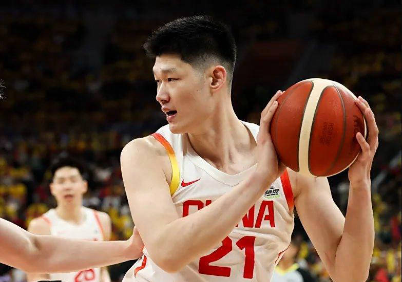 关于亚洲杯中国男篮90-68力克约旦男篮程帅澎20分胡金秋13+11的信息  第2张