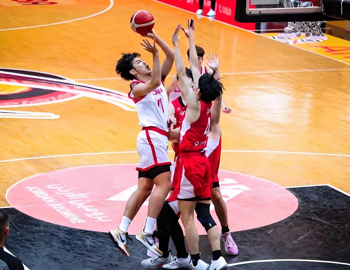 关于亚洲杯中国男篮2连胜居C组第1最后一场对阵约旦男篮的信息